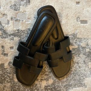 Hermès Black Oran Sandals